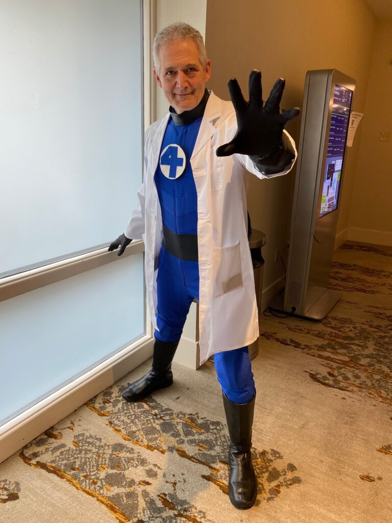 Reed Richards (aka "Mister Fantastic) turned up at #Farpoint2024.